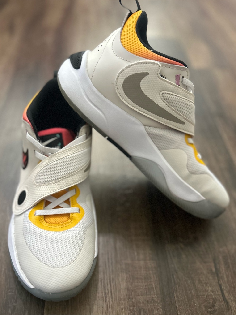 Nike Team Hustle White, Yellow & Pink Unisex 7Y Basketball Shoes - Excellent